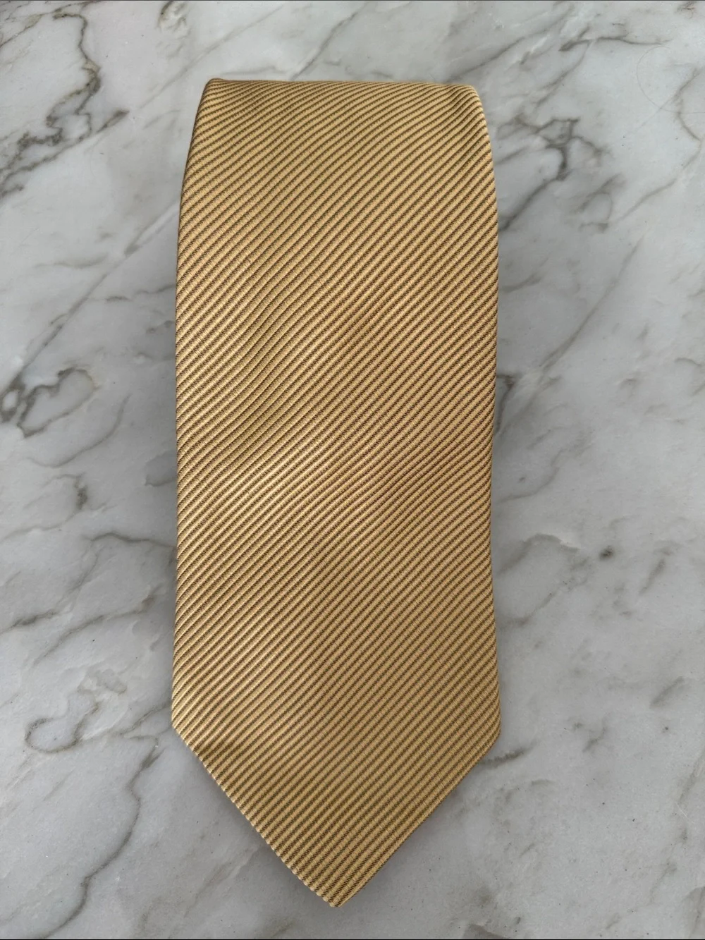 Robert Talbott Classic Men's Gold Diagonal Stripe Tie